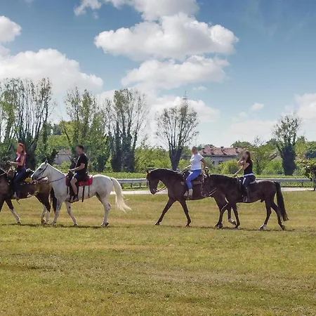La Casa Delle Api * Villaganzerla